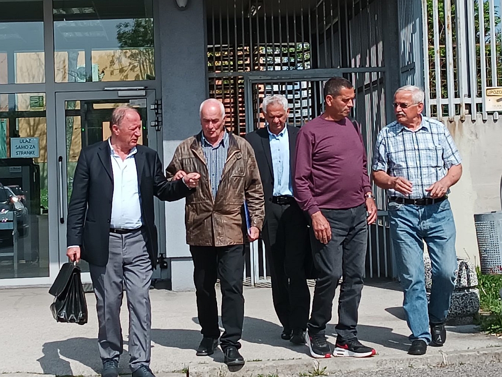 Optuženi za genocid u Srebrenici došao pijan na suđenje, ročište odgođeno