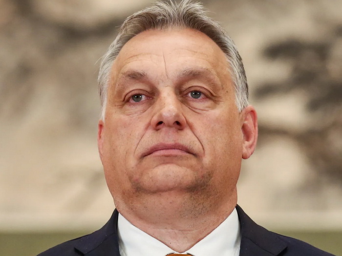 Orban: Ne želimo davati novac ni migrantima ni Ukrajini