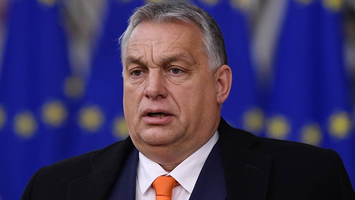 Orban: Prerano za ublažavanje restrikcija