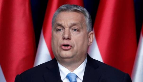 Orban protjeruje iranske studente, "šire virus" i krše mjere