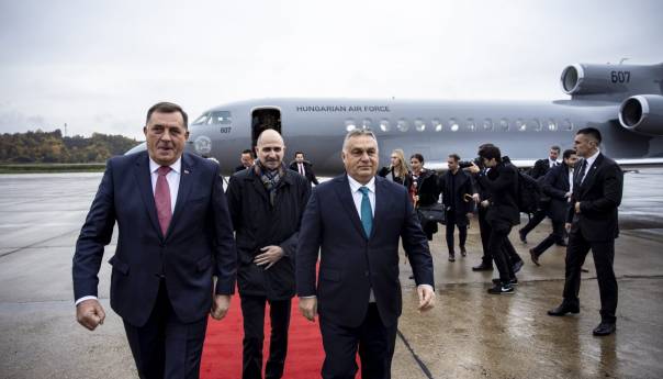 Orban: Srbi iz RS-a ključni za mir na Balkanu