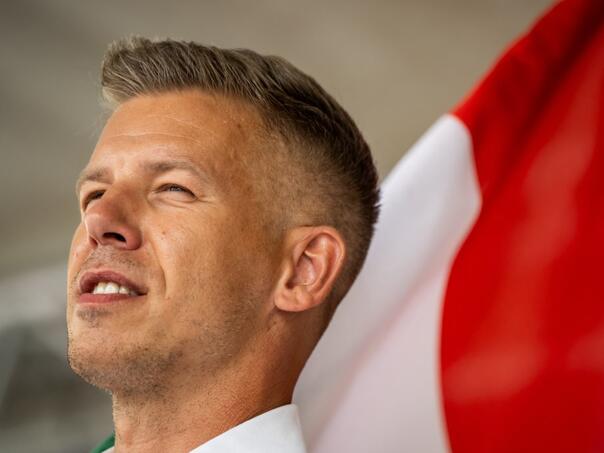 Orbanov protivnik obećao zaokret: Vratit ću nas Zapadu i uvesti euro