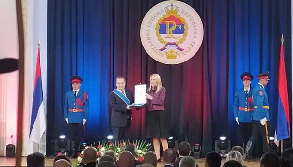 Ordeni RS za Dačića, direktora BIA-e, bivšeg ambasadora Slovenije ...