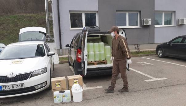 Organizacija Help dopremila zaštitnu opremu i dezinfekciona sredstva u Goražde