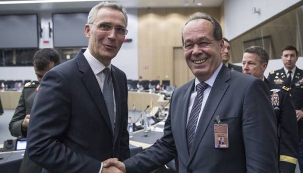 Oružane snage BiH nastavit će učešće u misiji 'Odlučna podrška'