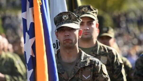 Oružane snage BiH podmlađuju kadar, objavljen konkurs za 36 oficira