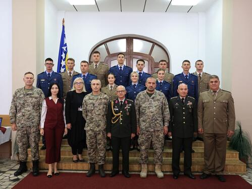 OS BiH dobile dvanaest novih oficira školovanih u Turskoj