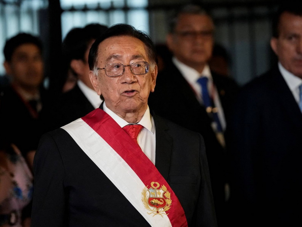 Osam godina, osam predsjednika: Novi privremeni lider na čelu Perua