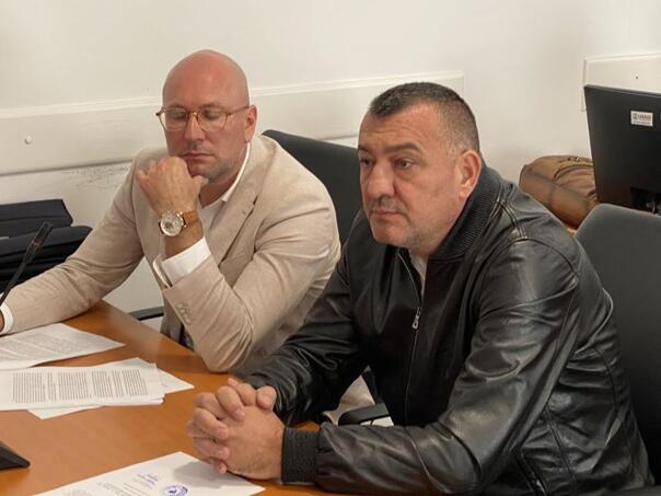 Osam optuženih negiralo krivicu za trgovinu maloljetnicama u Tuzli