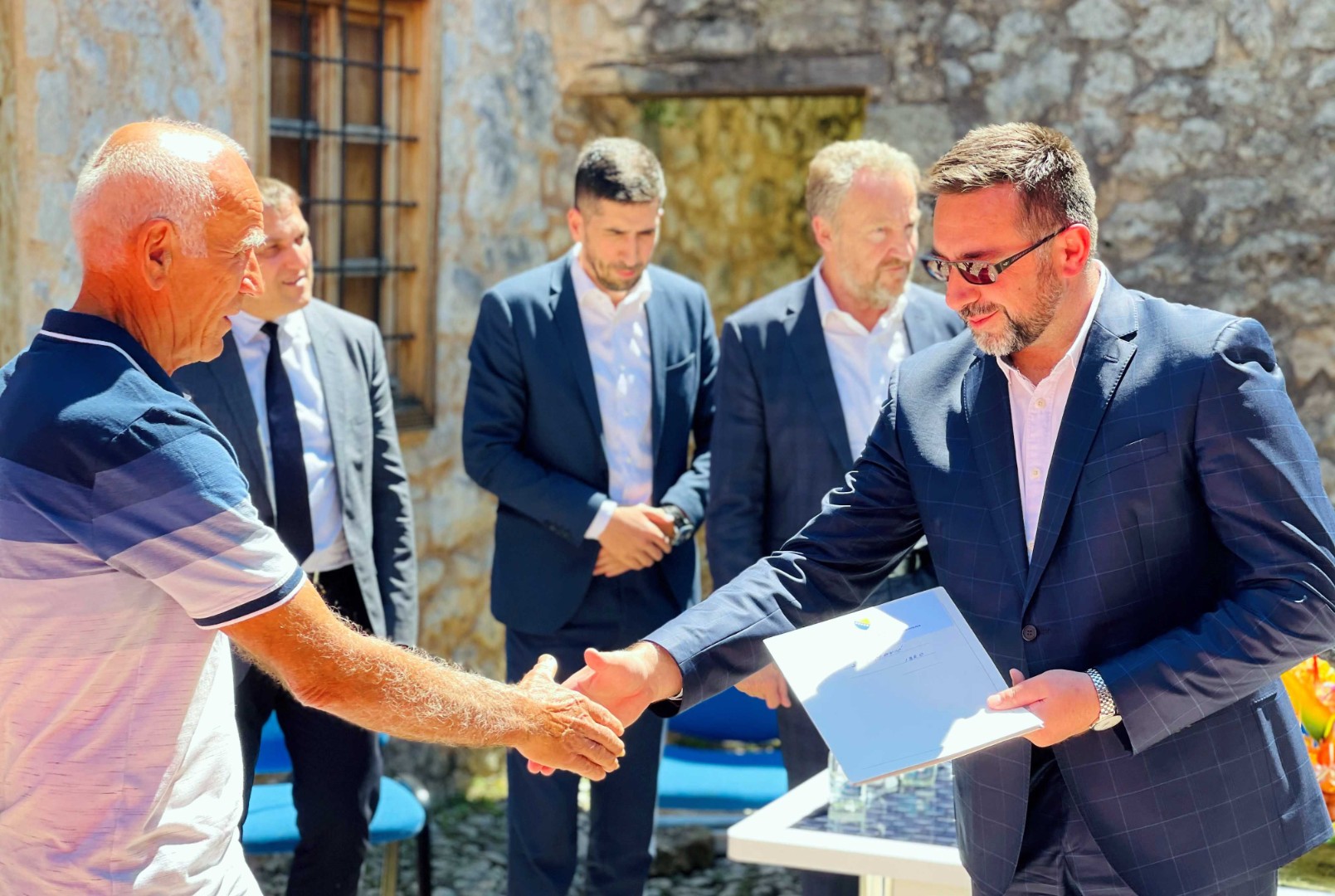 Osam povratničkih obitelji u Stocu dobilo građevinski materijal za kuće