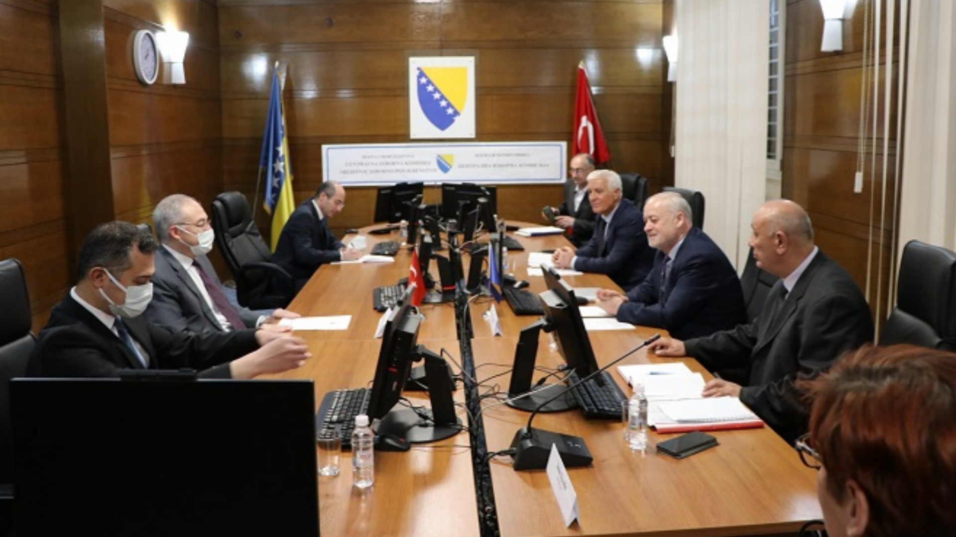 CIK: Po ministru Bevandi budžet može biti i u decembru