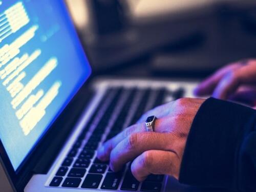 Osijek: Starica nasjela na lažni link pa joj otuđili 25 hiljada eura