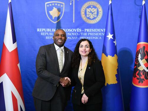 Osmani predložila da Kosovo i Velika Britanija sklope sporazum o odbrani