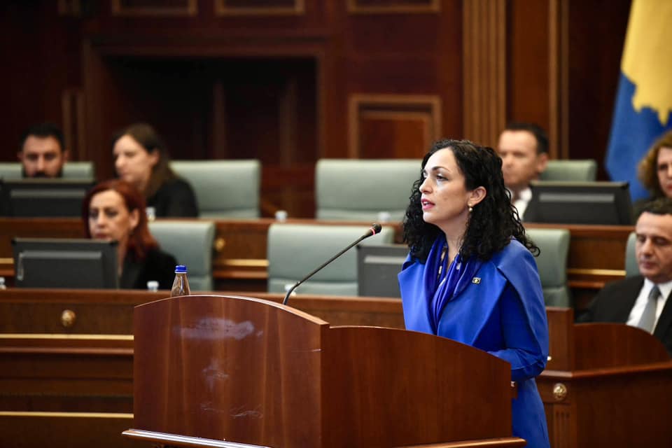 Osmani proglasila Dan žalosti na Kosovu u spomen na žene i djevojke žrtve femicida