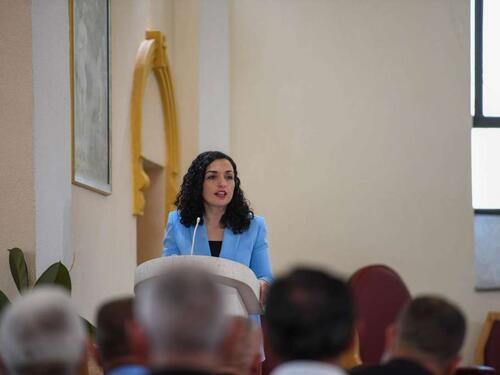 Osmani: Vrijeme je za ukidanje sankcija i kandidaturu