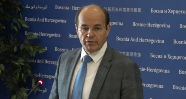 Osmanović: Od ministrice Gudeljević ovisi isporuka vakcina