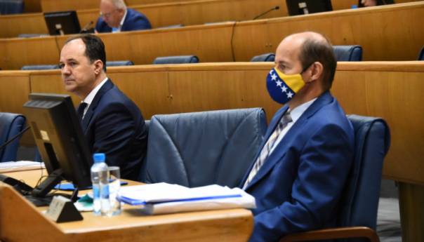 Osmanović: Osporavanje CIK-a se prelama preko usvajanja budžeta