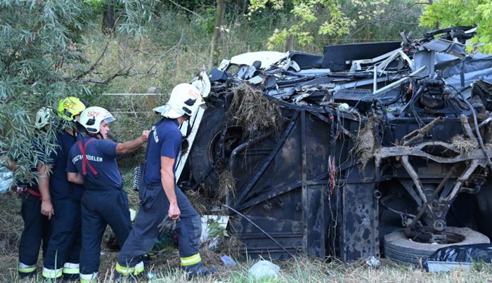 Osmero mrtvih u autobusnoj nesreći u Mađarskoj