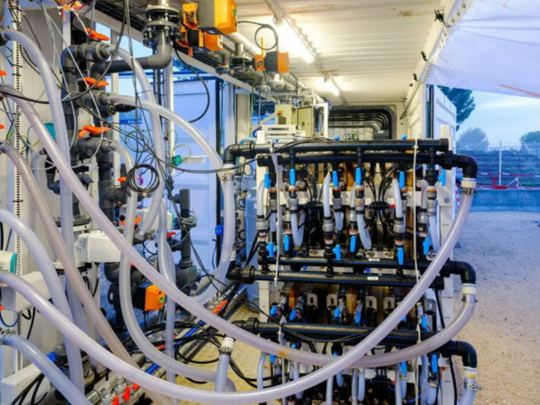 Ovo je novi fascinantan način za stvaranje energije iz vode