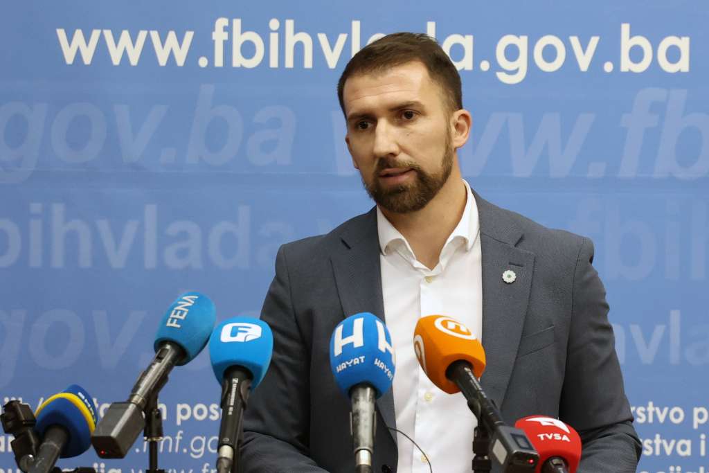 Osniva se radna grupa za rješavanje problema smještaja djece s težim mentalnim poremećajima