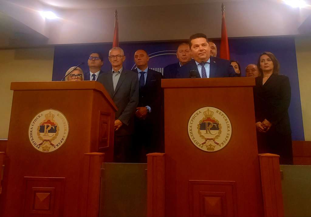 Osnovan Parlamentarni forum Srbija - RS