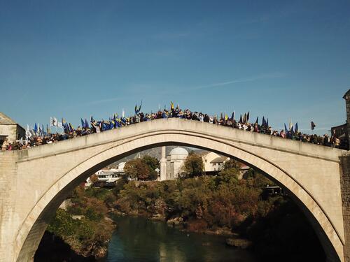 Osnovna škola 'Mujaga Komadina' snimila pjesmu i spot za numeru 'Dragoj mojoj BiH'
