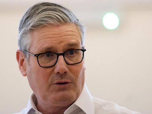 Ospice se nekontrolisano šire Londonom, Starmer pozvao na vakcinaciju