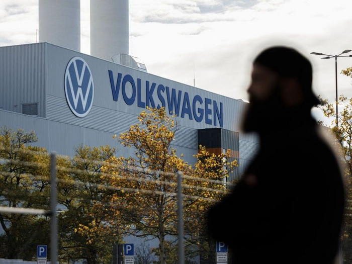 Oštar pad Volkswagenove dobiti