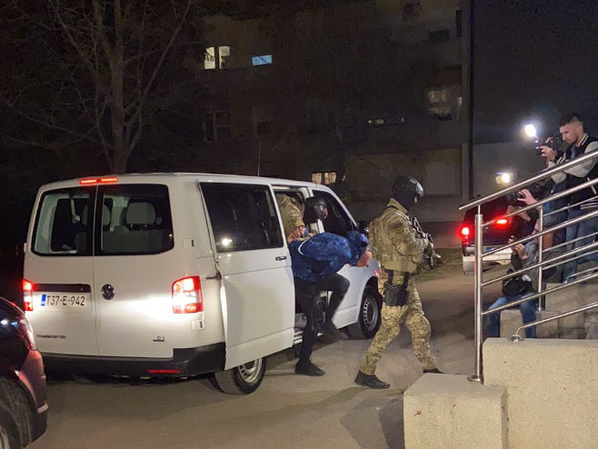Osumnjičeni za ubistvo Bašića sprovedeni u Tužilaštvo RS