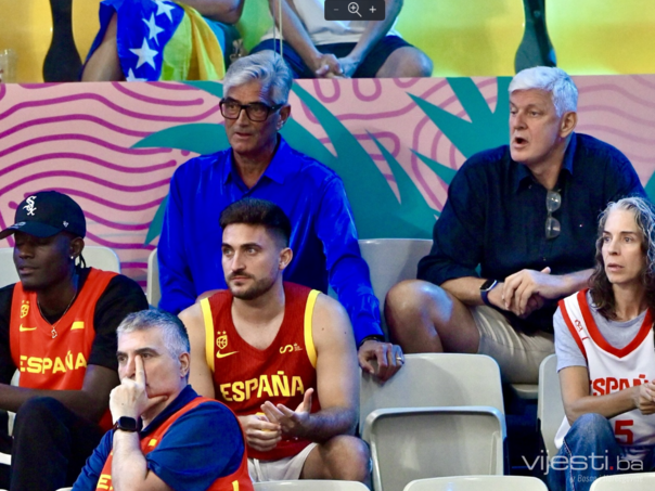 Otac Luke Garze na meču BiH - Španija