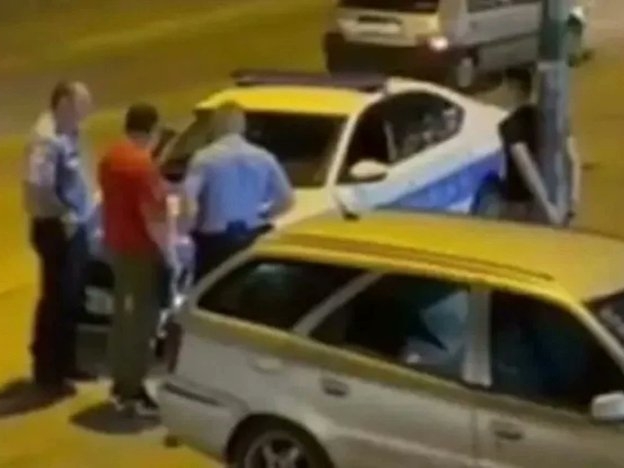 Otac uhapšen nakon što je sina vezao za banderu u 