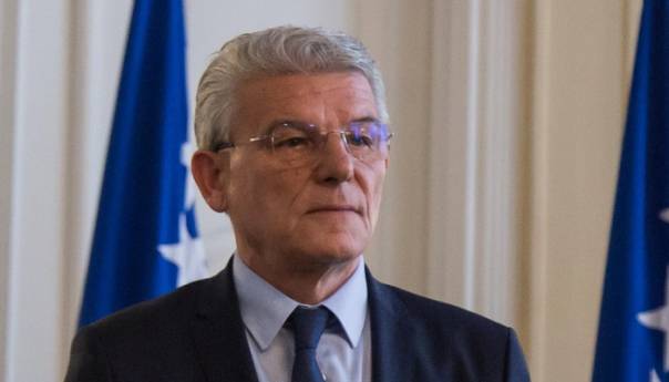 Otkazana posjeta Šefika Džaferovića Pakistanu