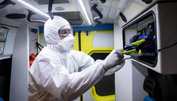 Otkazuju se javna okupljanja sa više od 250 učesnika