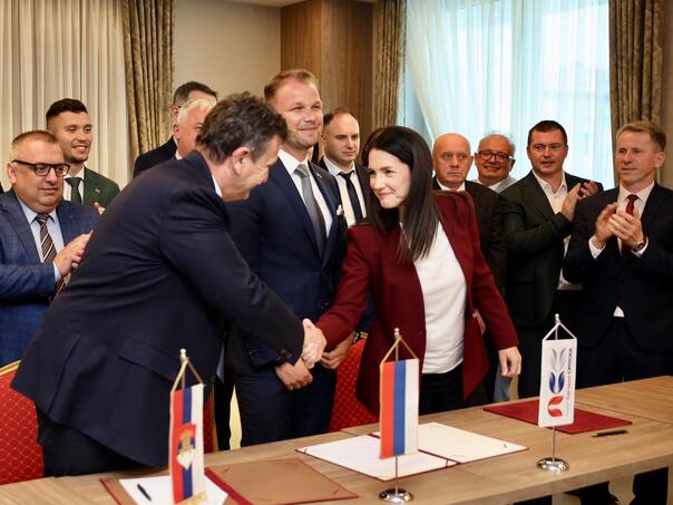 Otkriveno koja opoziciona stranka iz RS neće imati kandidata