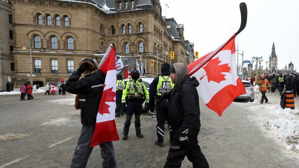 Vanredno stanje u Ottawwi zbog protesta vozača kamiona