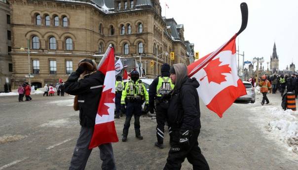 Vanredno stanje u Ottawwi zbog protesta vozača kamiona