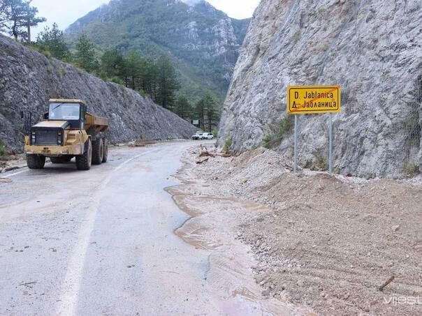 Otvara se put M-17 za putnička vozila: Od 19h navečer do 7h ujutro