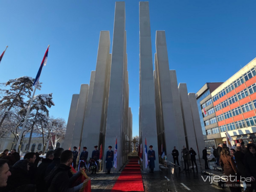 Otvoren spomenik poginulim borcima RS-a u Banjoj Luci