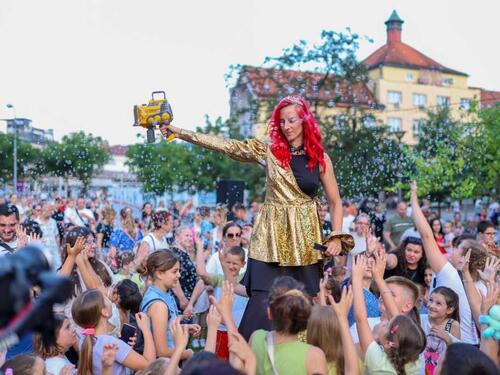 Otvoren Festival uličnih zabavljača u Banjoj Luci, 350 umjetnika iz cijelog svijeta