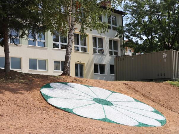 Otvoren Park sjećanja u OŠ “Behaudin Selmanović"