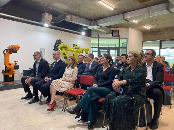 Otvoren prvi digitalni inovacijski centar u oblasti industrijske robotike i automatike u Tuzli