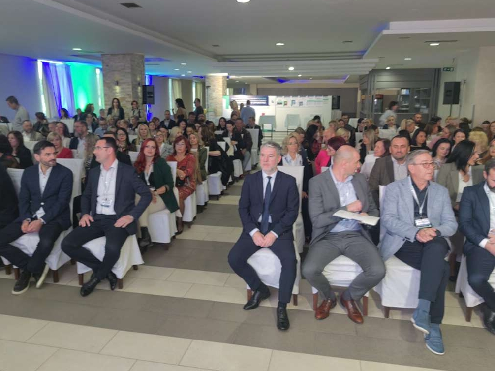 Otvoren trodnevni Međunarodni medicinski simpozij o približavanju kliničke prakse pojedincu