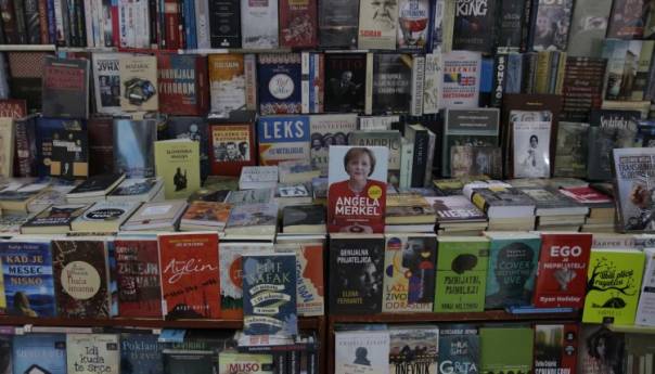 Otvoren 'Zimski salon knjige', u ponudi knjige i drugi sadržaji