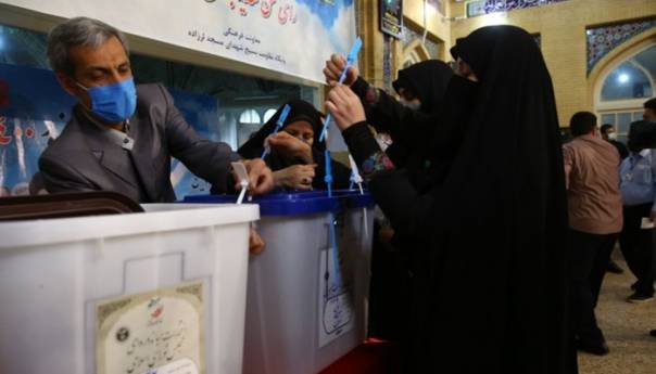 Otvorena birališta na predsjedničkim izborima u Iranu