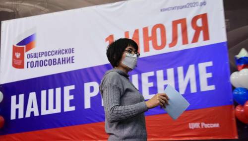 Otvorena glasačka mjesta u Rusiji za glasanje o ustavnim promjenama