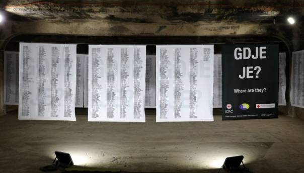 Otvorena izložba 'Gdje je' posvećena osobama nestalim tokom rata u BiH