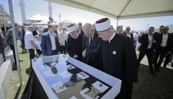 Otvorena izložba predmeta prijedorskih žrtava