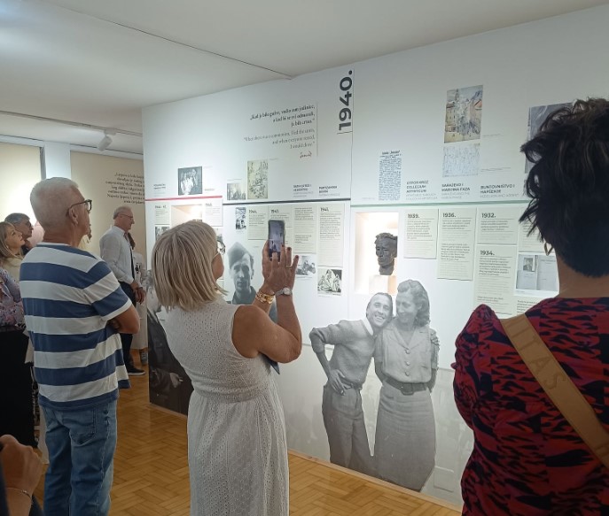 Otvorena nova postavka u Spomen sobi Ismeta Mujezinovića u Tuzli