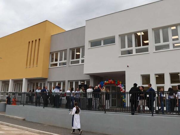 Otvorena novoizgrađena škola u naselju Vojno kod Mostara