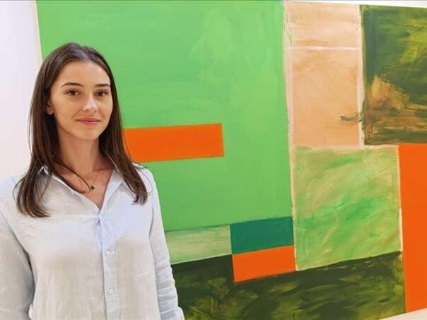 Otvorena prva samostalna izložba Binase Memić pod nazivom 'Apstraktni dijalozi'